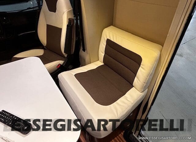 ADRIA MATRIX PLUS M 670 SL GEMELLI GARAGE 2015 DOPPIO CLIMA pieno
