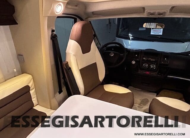 ADRIA MATRIX PLUS M 670 SL GEMELLI GARAGE 2015 DOPPIO CLIMA pieno