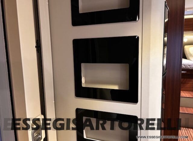 ADRIA MATRIX PLUS M 670 SL GEMELLI GARAGE 2015 DOPPIO CLIMA pieno