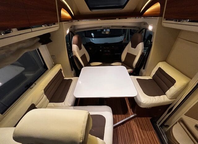 ADRIA MATRIX PLUS M 670 SL GEMELLI GARAGE 2015 DOPPIO CLIMA pieno