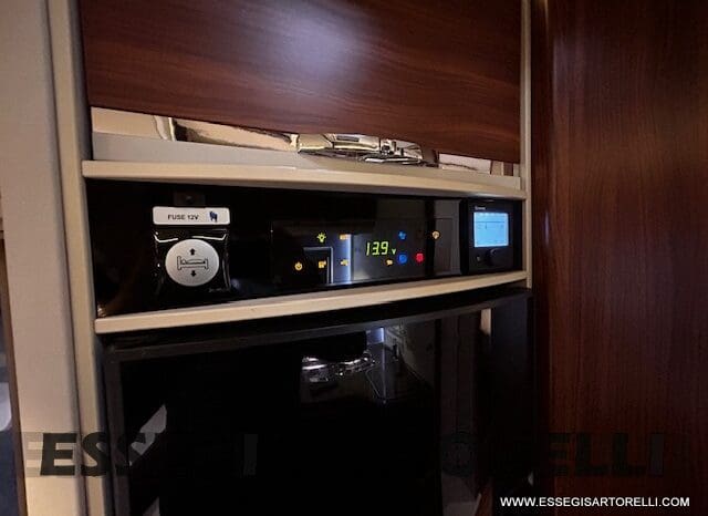 ADRIA MATRIX PLUS M 670 SL GEMELLI GARAGE 2015 DOPPIO CLIMA pieno