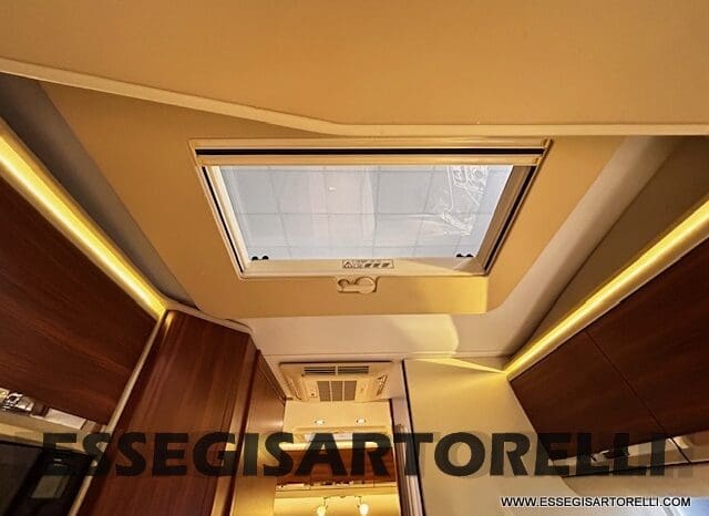 ADRIA MATRIX PLUS M 670 SL GEMELLI GARAGE 2015 DOPPIO CLIMA pieno