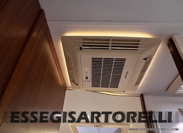 ADRIA MATRIX PLUS M 670 SL GEMELLI GARAGE 2015 DOPPIO CLIMA pieno