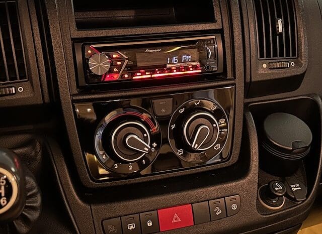 ADRIA MATRIX PLUS M 670 SL GEMELLI GARAGE 2015 DOPPIO CLIMA pieno