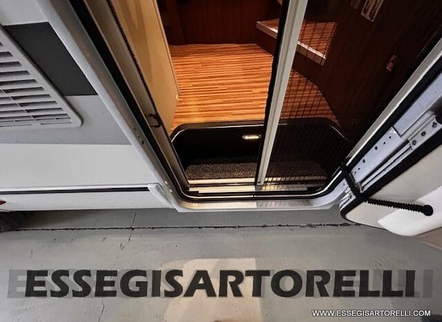 ADRIA MATRIX PLUS M 670 SL GEMELLI GARAGE 2015 DOPPIO CLIMA pieno