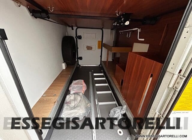 ADRIA MATRIX PLUS M 670 SP 180 CV POWER BASCULANTE MAXI GARAGE UNIPROPR. 2017 pieno