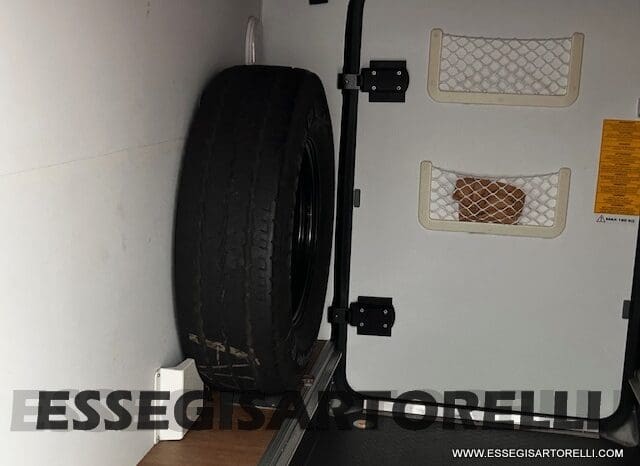 ADRIA MATRIX PLUS M 670 SP 180 CV POWER BASCULANTE MAXI GARAGE UNIPROPR. 2017 pieno