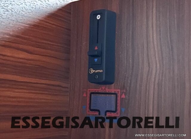 ADRIA MATRIX PLUS M 670 SP 180 CV POWER BASCULANTE MAXI GARAGE UNIPROPR. 2017 pieno