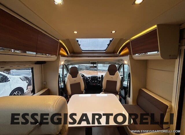 ADRIA MATRIX PLUS M 670 SP 180 CV POWER BASCULANTE MAXI GARAGE UNIPROPR. 2017 pieno