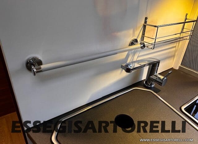 ADRIA MATRIX PLUS M 670 SP 180 CV POWER BASCULANTE MAXI GARAGE UNIPROPR. 2017 pieno