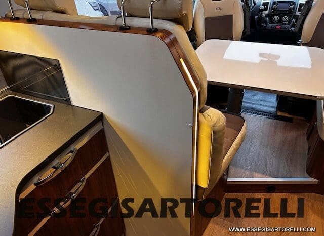 ADRIA MATRIX PLUS M 670 SP 180 CV POWER BASCULANTE MAXI GARAGE UNIPROPR. 2017 pieno