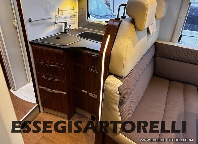 ADRIA MATRIX PLUS M 670 SP 180 CV POWER BASCULANTE MAXI GARAGE UNIPROPR. 2017 pieno