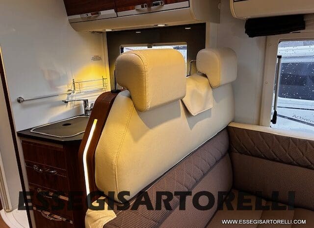 ADRIA MATRIX PLUS M 670 SP 180 CV POWER BASCULANTE MAXI GARAGE UNIPROPR. 2017 pieno