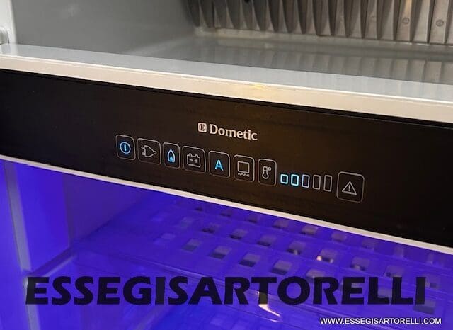 ADRIA MATRIX PLUS M 670 SP 180 CV POWER BASCULANTE MAXI GARAGE UNIPROPR. 2017 pieno