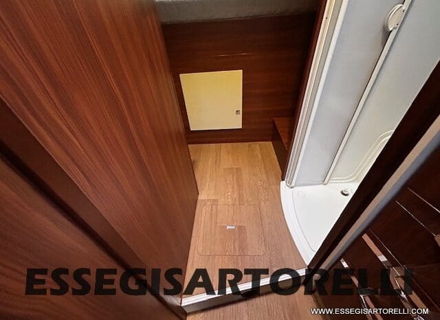 ADRIA MATRIX PLUS M 670 SP 180 CV POWER BASCULANTE MAXI GARAGE UNIPROPR. 2017 pieno