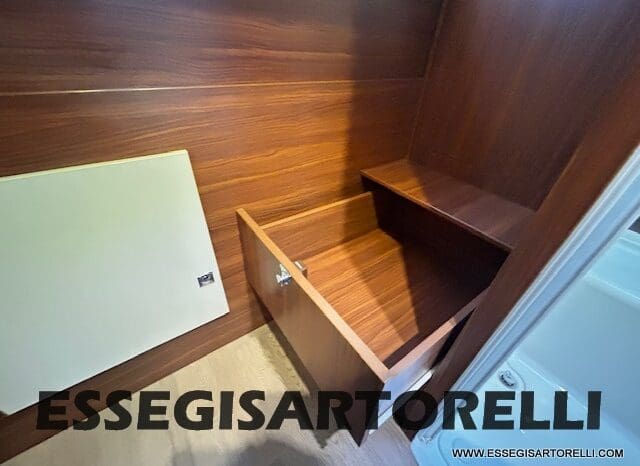 ADRIA MATRIX PLUS M 670 SP 180 CV POWER BASCULANTE MAXI GARAGE UNIPROPR. 2017 pieno