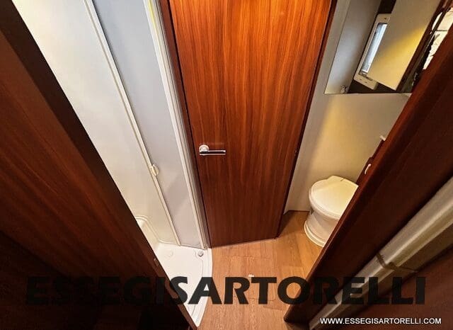 ADRIA MATRIX PLUS M 670 SP 180 CV POWER BASCULANTE MAXI GARAGE UNIPROPR. 2017 pieno