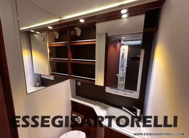 ADRIA MATRIX PLUS M 670 SP 180 CV POWER BASCULANTE MAXI GARAGE UNIPROPR. 2017 pieno