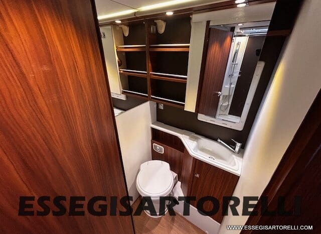 ADRIA MATRIX PLUS M 670 SP 180 CV POWER BASCULANTE MAXI GARAGE UNIPROPR. 2017 pieno