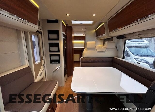 ADRIA MATRIX PLUS M 670 SP 180 CV POWER BASCULANTE MAXI GARAGE UNIPROPR. 2017 pieno