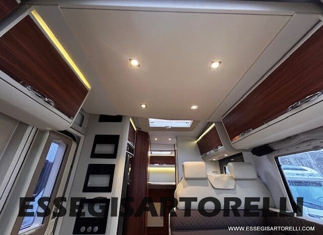 ADRIA MATRIX PLUS M 670 SP 180 CV POWER BASCULANTE MAXI GARAGE UNIPROPR. 2017 pieno