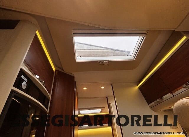 ADRIA MATRIX PLUS M 670 SP 180 CV POWER BASCULANTE MAXI GARAGE UNIPROPR. 2017 pieno