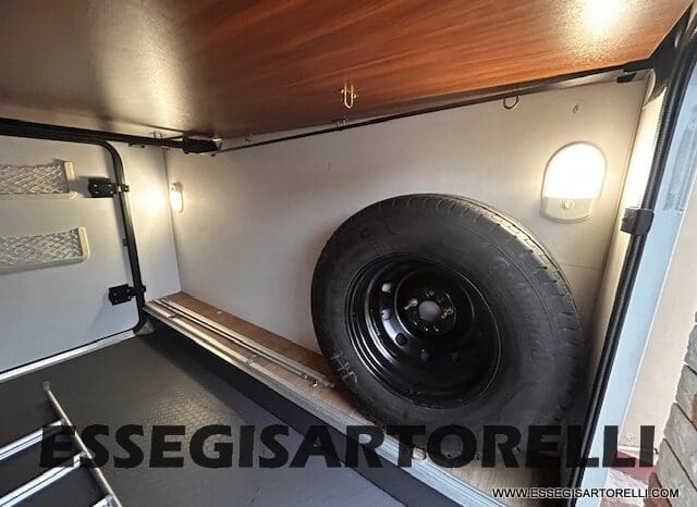 ADRIA MATRIX PLUS M 670 SP 180 CV POWER BASCULANTE MAXI GARAGE UNIPROPR. 2017 pieno