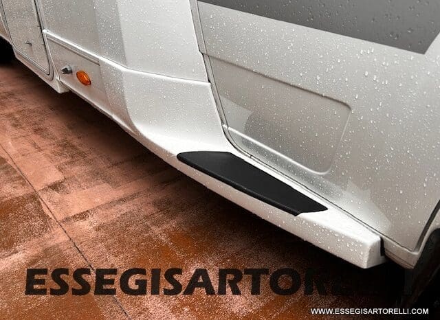 ADRIA MATRIX PLUS M 670 SP 180 CV POWER BASCULANTE MAXI GARAGE UNIPROPR. 2017 pieno