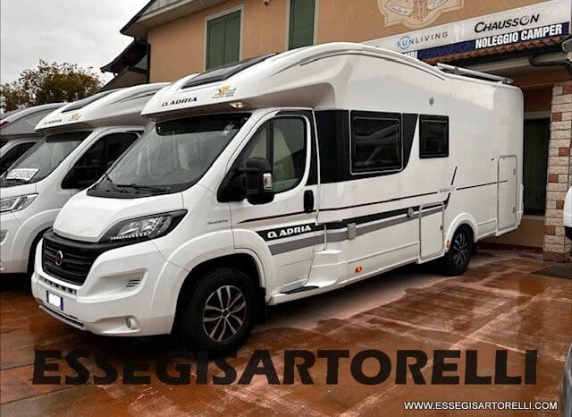 ADRIA MATRIX PLUS M 670 SP 180 CV POWER BASCULANTE MAXI GARAGE UNIPROPR. 2017 pieno