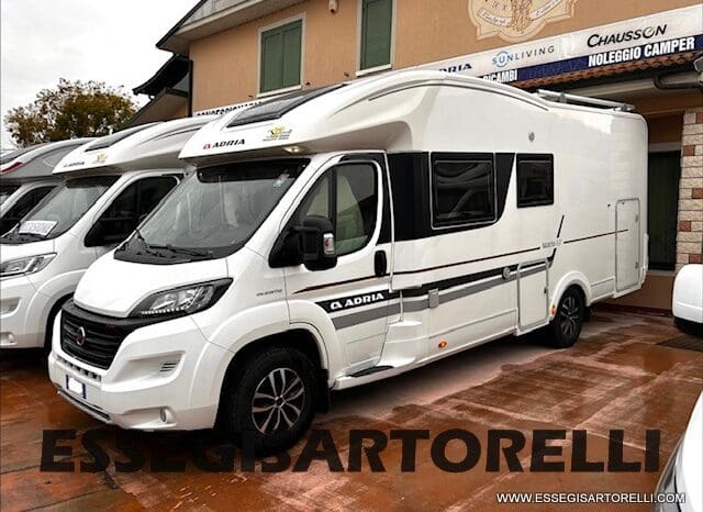 ADRIA MATRIX PLUS M 670 SP 180 CV POWER BASCULANTE MAXI GARAGE UNIPROPR. 2017 pieno