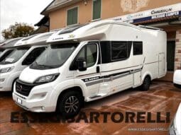ADRIA MATRIX PLUS M 670 SP 180 CV POWER BASCULANTE MAXI GARAGE UNIPROPR. 2017 pieno