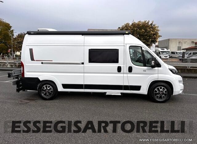 ROLLER TEAM LIVINGSTONE 5 UNIPR. VAN 599 10/2024 NEW DUCATO TRUMA DIESEL KM 3.733 pieno