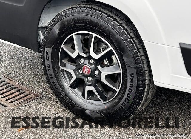 ROLLER TEAM LIVINGSTONE 5 UNIPR. VAN 599 10/2024 NEW DUCATO TRUMA DIESEL KM 3.733 pieno