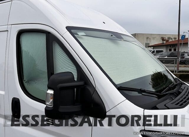 ROLLER TEAM LIVINGSTONE 5 UNIPR. VAN 599 10/2024 NEW DUCATO TRUMA DIESEL KM 3.733 pieno
