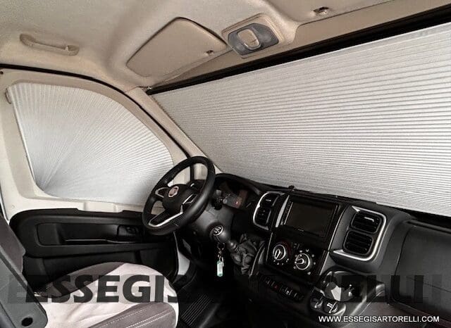 ROLLER TEAM LIVINGSTONE 5 UNIPR. VAN 599 10/2024 NEW DUCATO TRUMA DIESEL KM 3.733 pieno