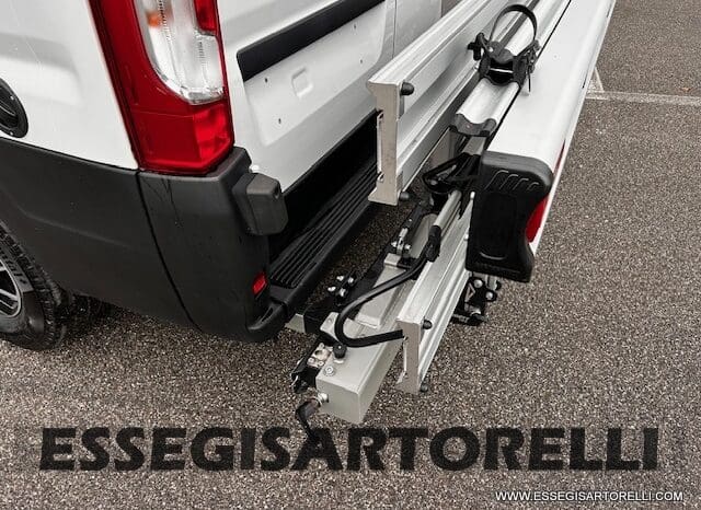 ROLLER TEAM LIVINGSTONE 5 UNIPR. VAN 599 10/2024 NEW DUCATO TRUMA DIESEL KM 3.733 pieno