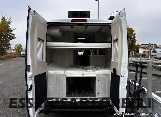 ROLLER TEAM LIVINGSTONE 5 UNIPR. VAN 599 10/2024 NEW DUCATO TRUMA DIESEL KM 3.733 pieno