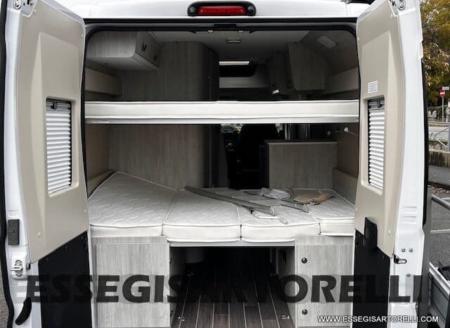 ROLLER TEAM LIVINGSTONE 5 UNIPR. VAN 599 10/2024 NEW DUCATO TRUMA DIESEL KM 3.733 pieno