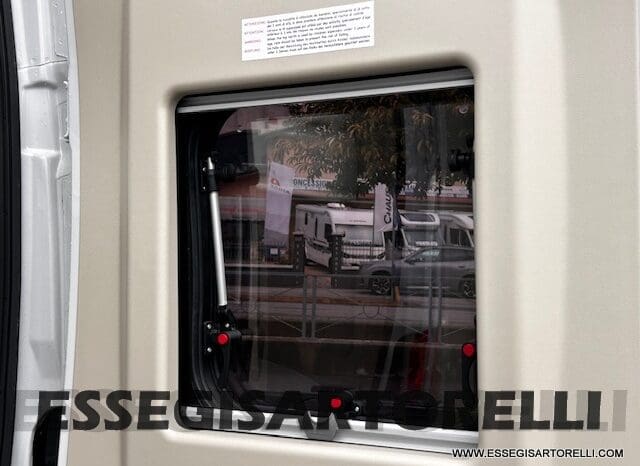 ROLLER TEAM LIVINGSTONE 5 UNIPR. VAN 599 10/2024 NEW DUCATO TRUMA DIESEL KM 3.733 pieno