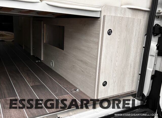 ROLLER TEAM LIVINGSTONE 5 UNIPR. VAN 599 10/2024 NEW DUCATO TRUMA DIESEL KM 3.733 pieno