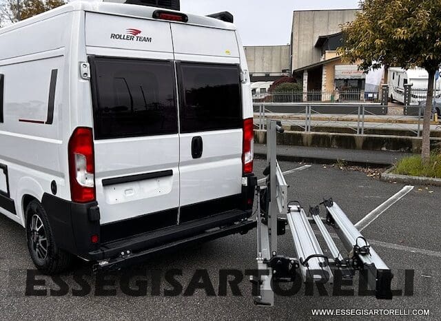 ROLLER TEAM LIVINGSTONE 5 UNIPR. VAN 599 10/2024 NEW DUCATO TRUMA DIESEL KM 3.733 pieno
