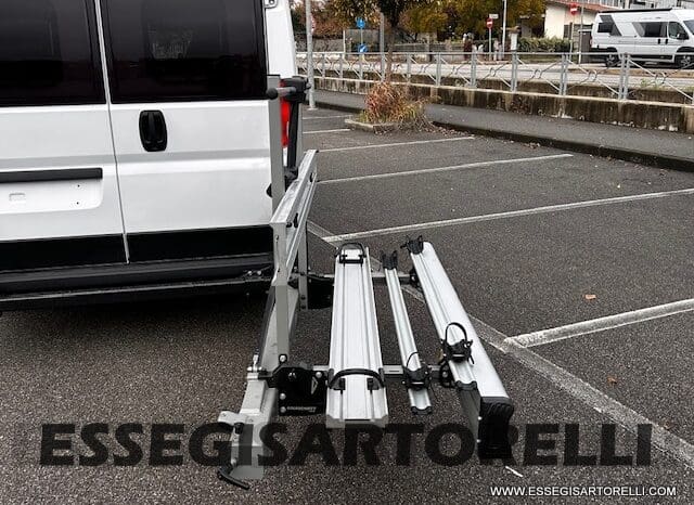 ROLLER TEAM LIVINGSTONE 5 UNIPR. VAN 599 10/2024 NEW DUCATO TRUMA DIESEL KM 3.733 pieno