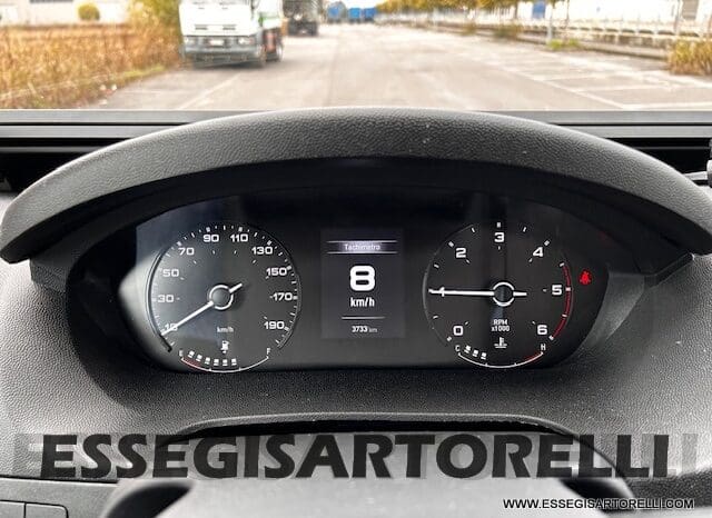 ROLLER TEAM LIVINGSTONE 5 UNIPR. VAN 599 10/2024 NEW DUCATO TRUMA DIESEL KM 3.733 pieno