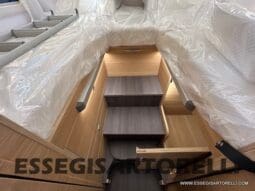 ADRIA SONIC PLUS 700 SL GARAGE LETTI GEMELLI GAMMA 2025 FARI LED E UCONNECT 10″ pieno