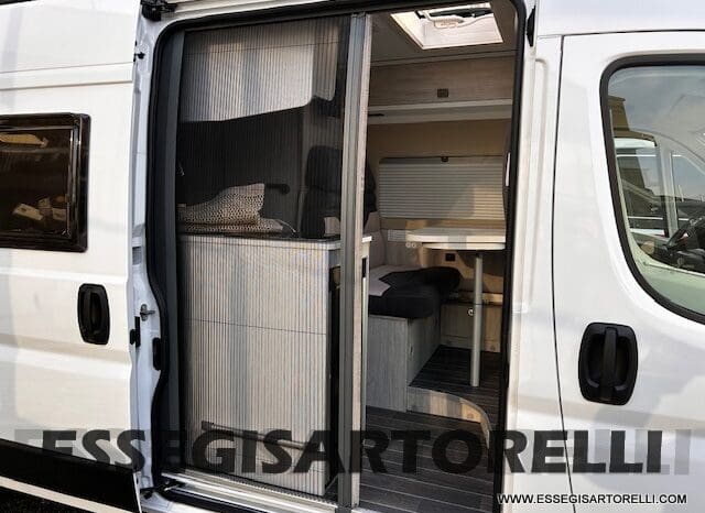 ROLLER TEAM LIVINGSTONE 5 UNIPR. VAN 599 10/2024 NEW DUCATO TRUMA DIESEL KM 3.733 pieno