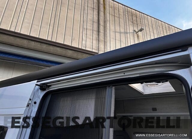 ROLLER TEAM LIVINGSTONE 5 UNIPR. VAN 599 10/2024 NEW DUCATO TRUMA DIESEL KM 3.733 pieno