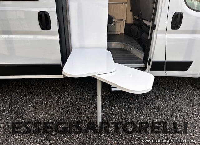 ROLLER TEAM LIVINGSTONE 5 UNIPR. VAN 599 10/2024 NEW DUCATO TRUMA DIESEL KM 3.733 pieno