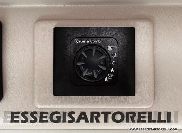 ROLLER TEAM LIVINGSTONE 5 UNIPR. VAN 599 10/2024 NEW DUCATO TRUMA DIESEL KM 3.733 pieno