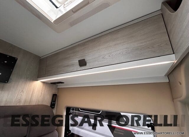 ROLLER TEAM LIVINGSTONE 5 UNIPR. VAN 599 10/2024 NEW DUCATO TRUMA DIESEL KM 3.733 pieno