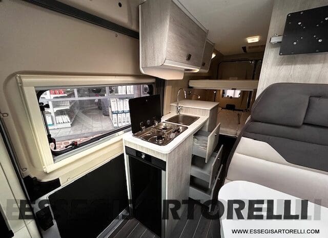 ROLLER TEAM LIVINGSTONE 5 UNIPR. VAN 599 10/2024 NEW DUCATO TRUMA DIESEL KM 3.733 pieno